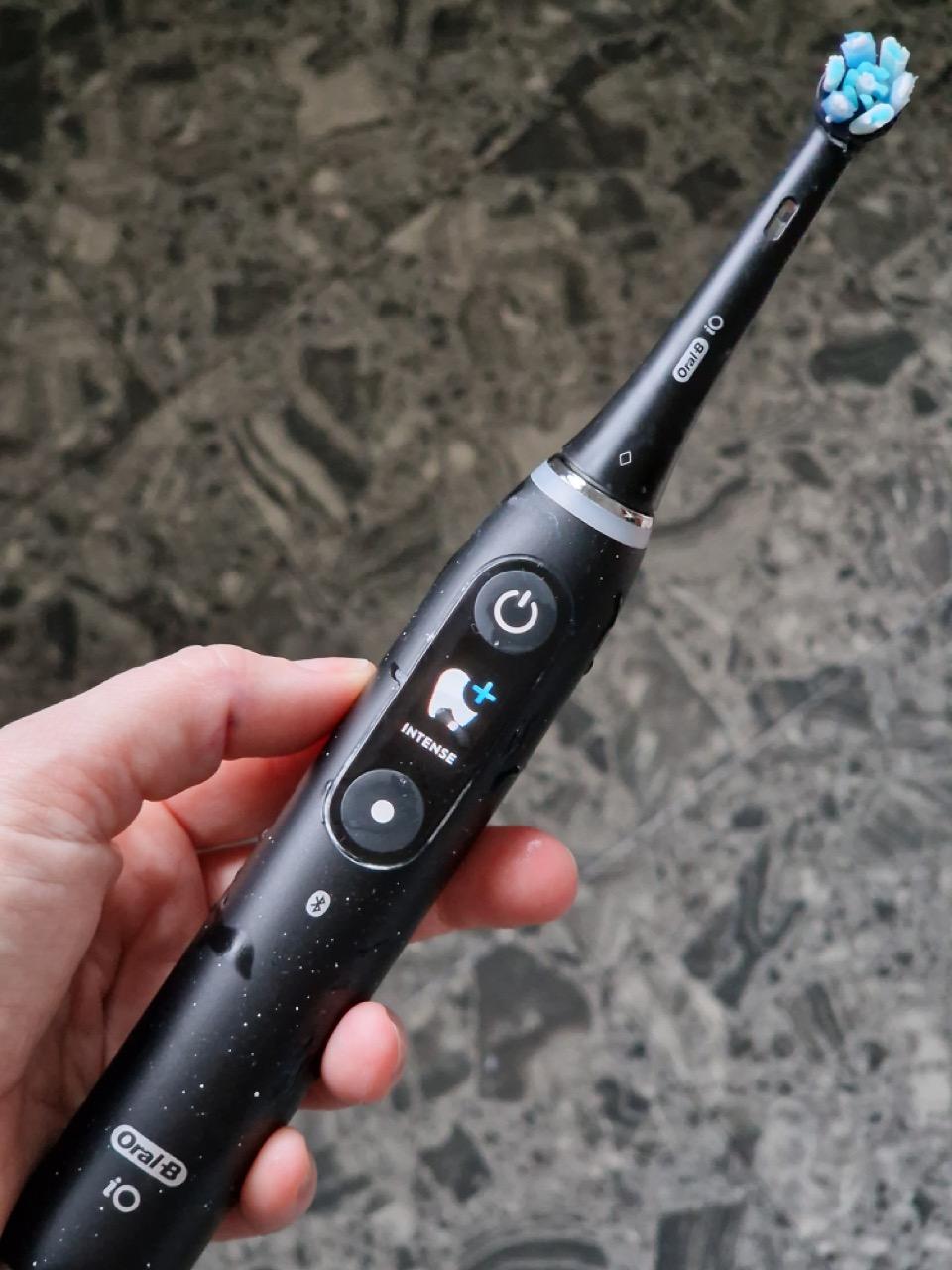 Oral-B iO 10